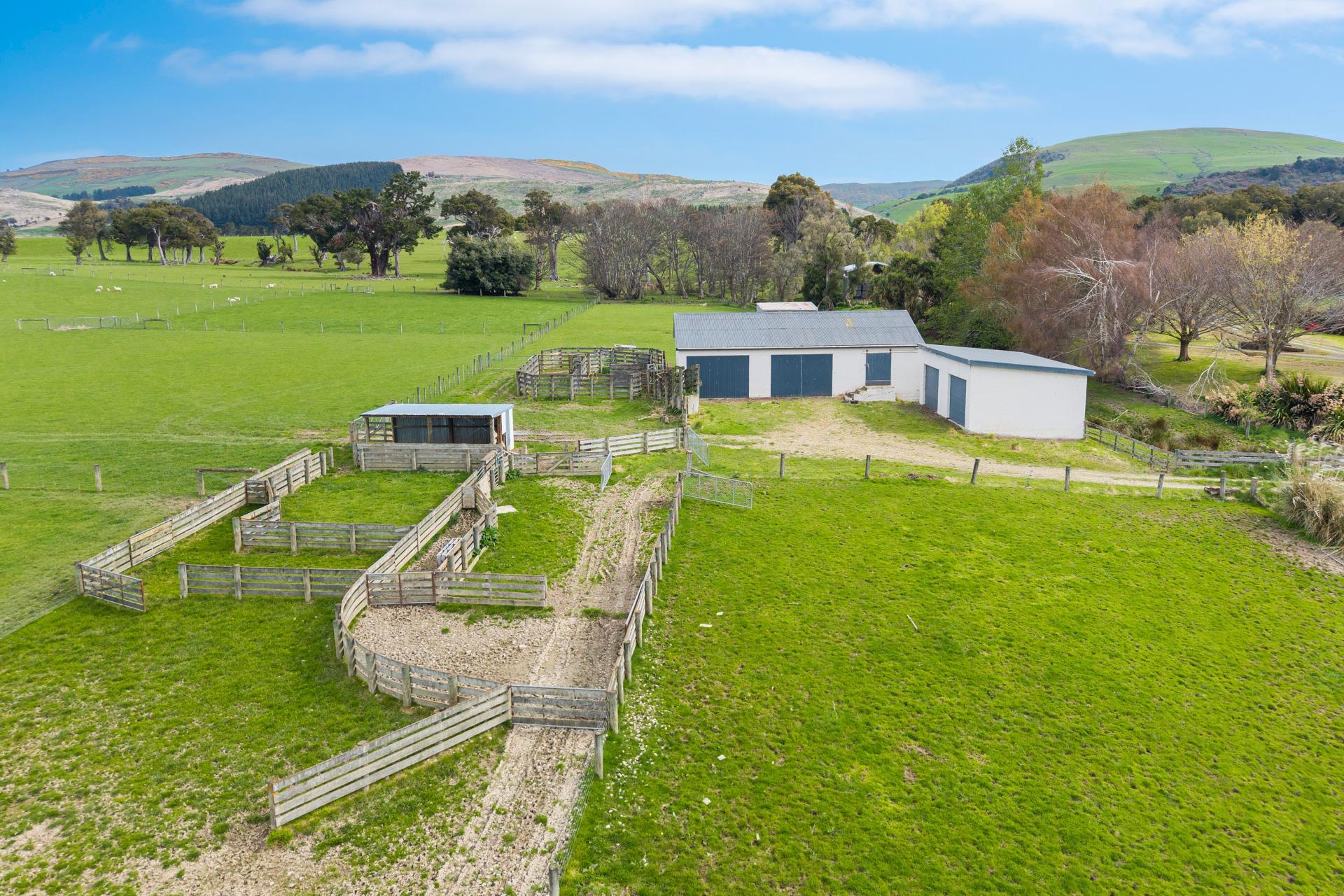 3660 Waipahi Highway, Wairuna