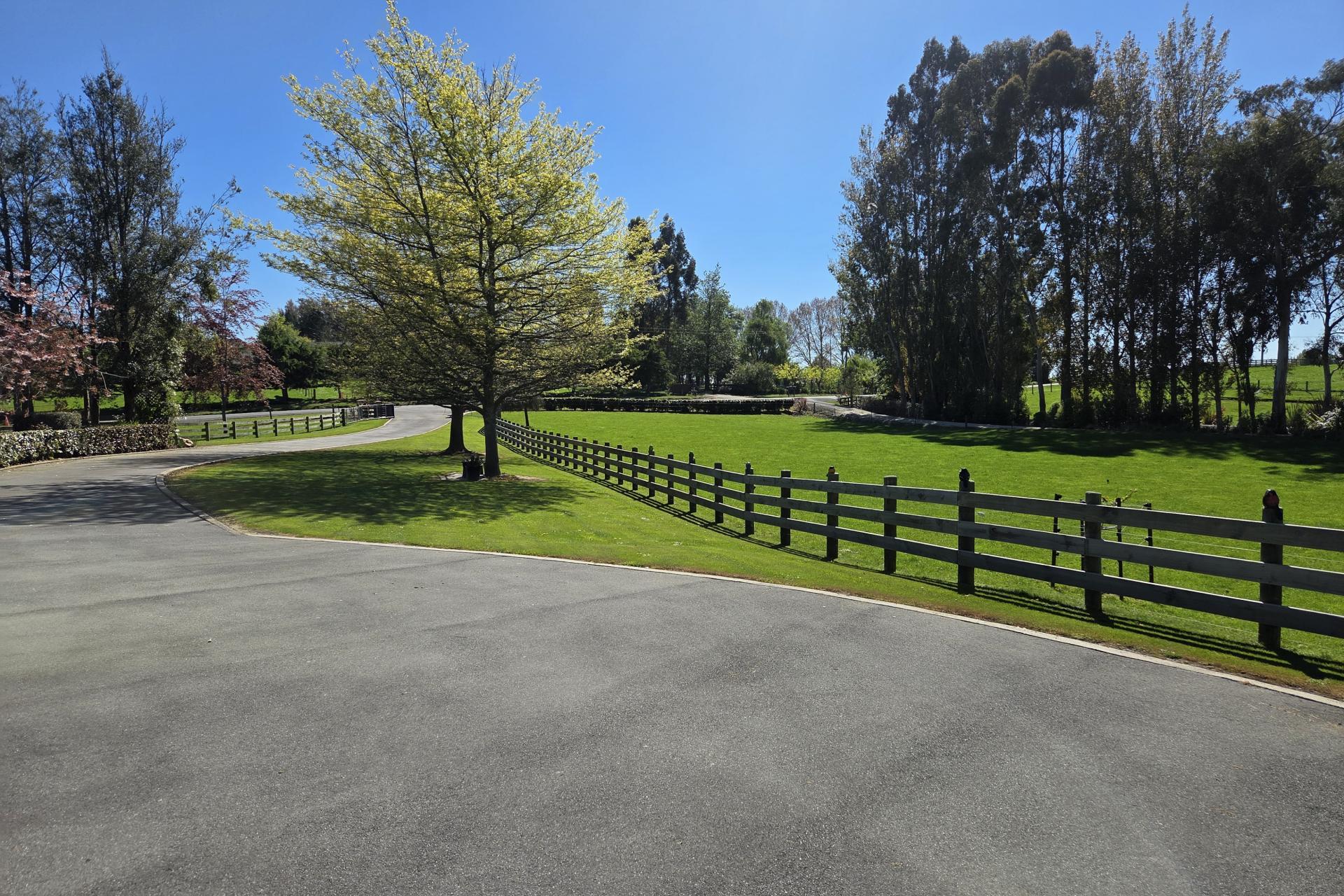 275 Homestead Road, Weston