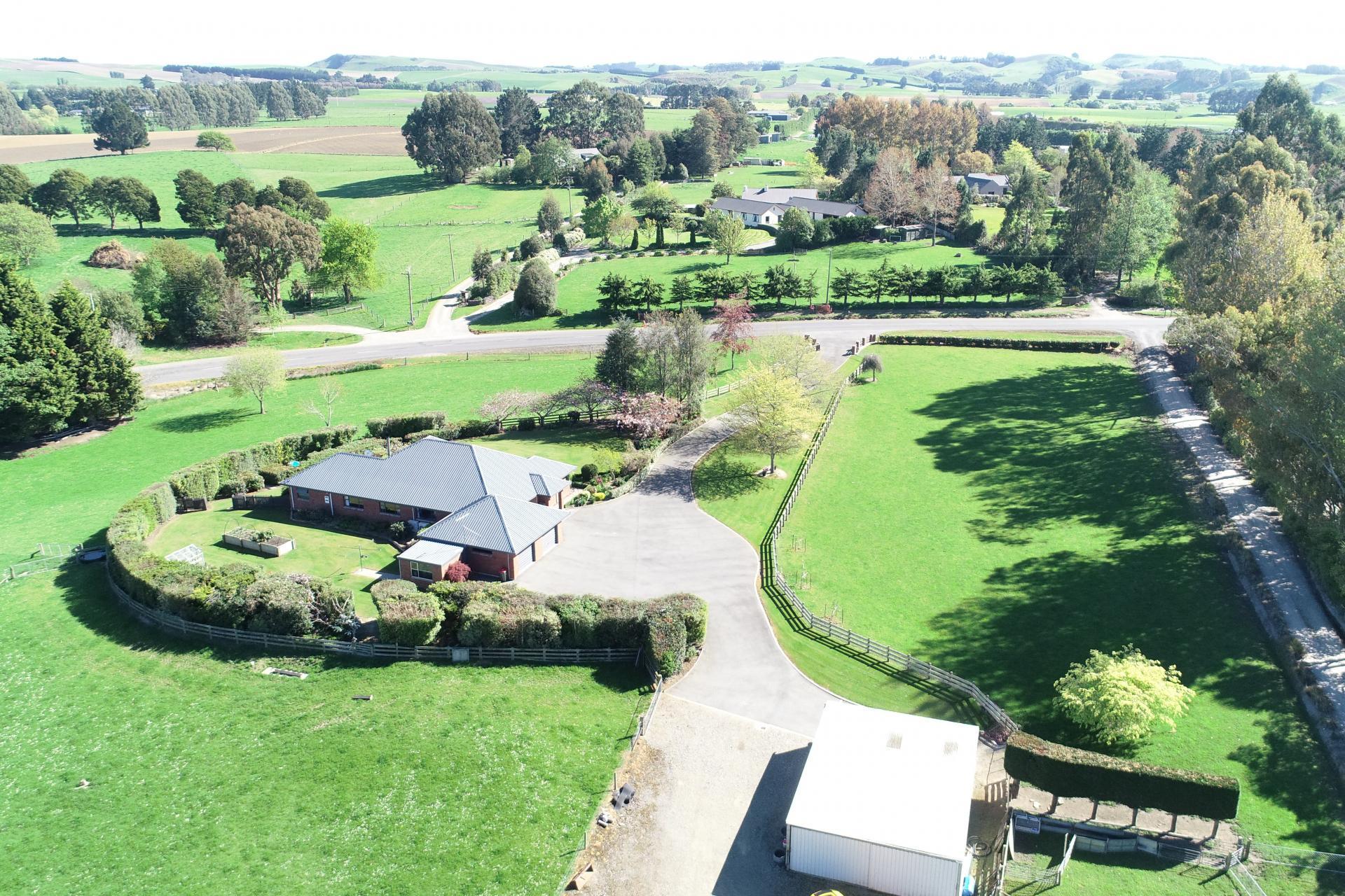 275 Homestead Road, Weston