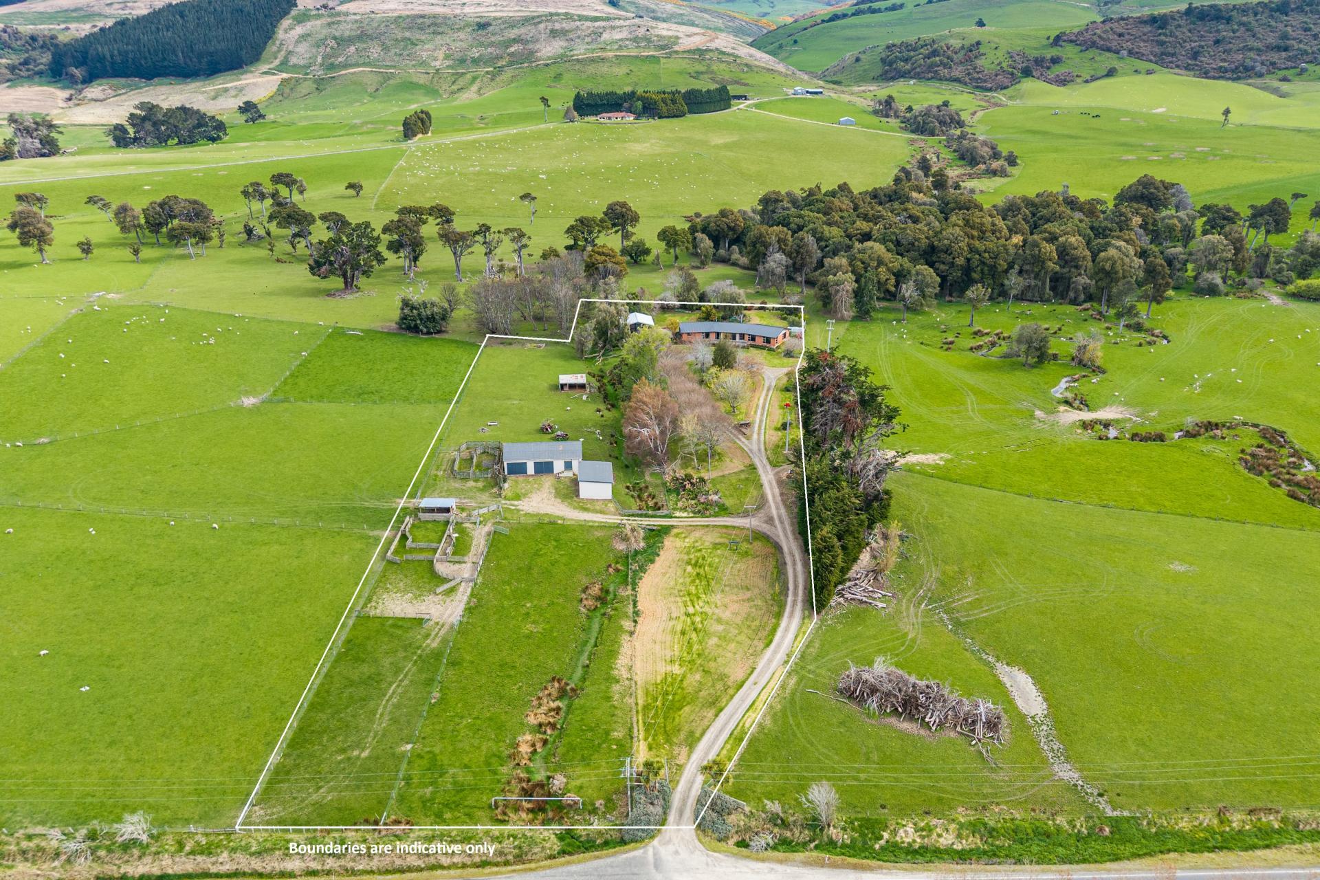 3660 Waipahi Highway, Wairuna