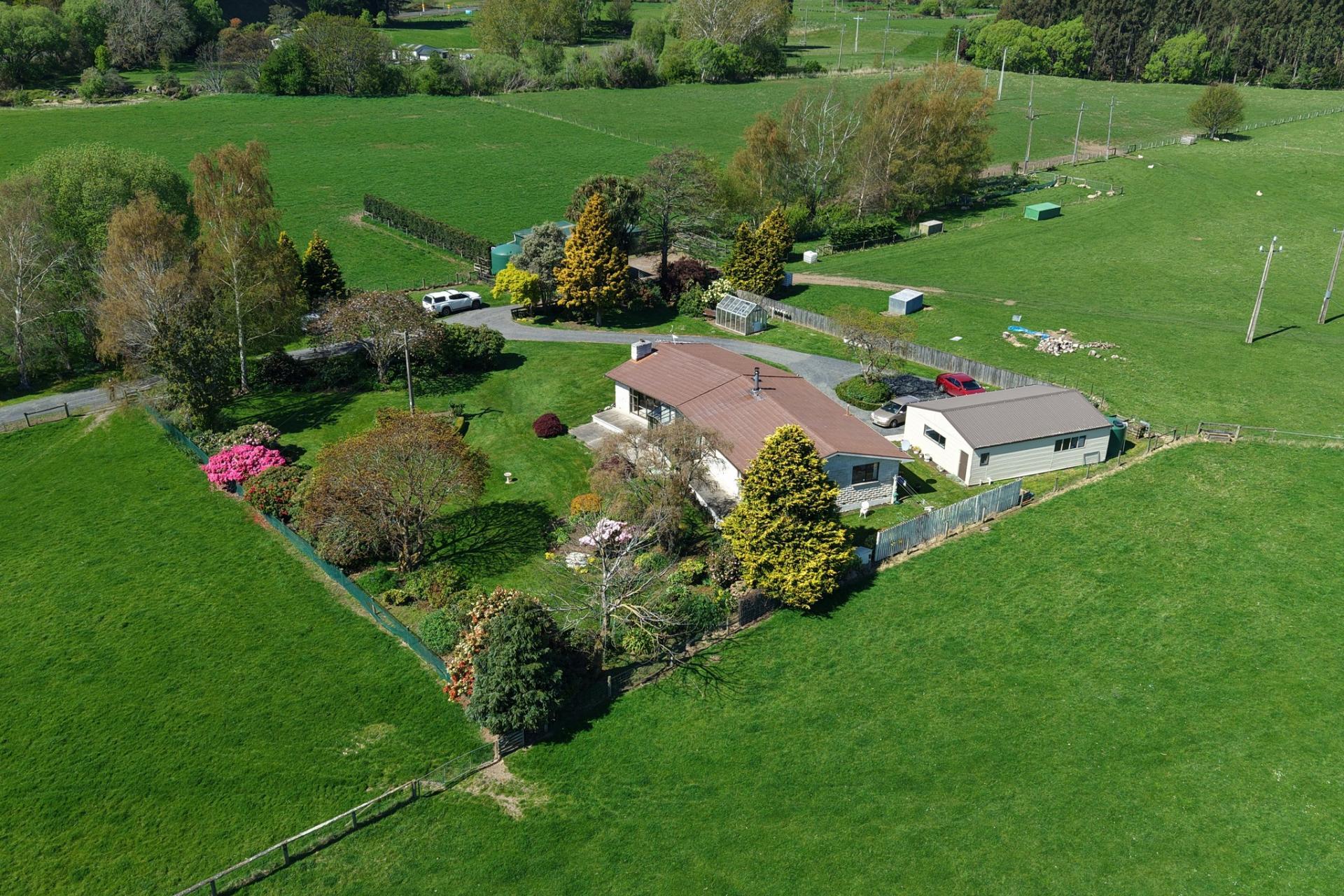 571 Three Mile Hill Road, North Taieri