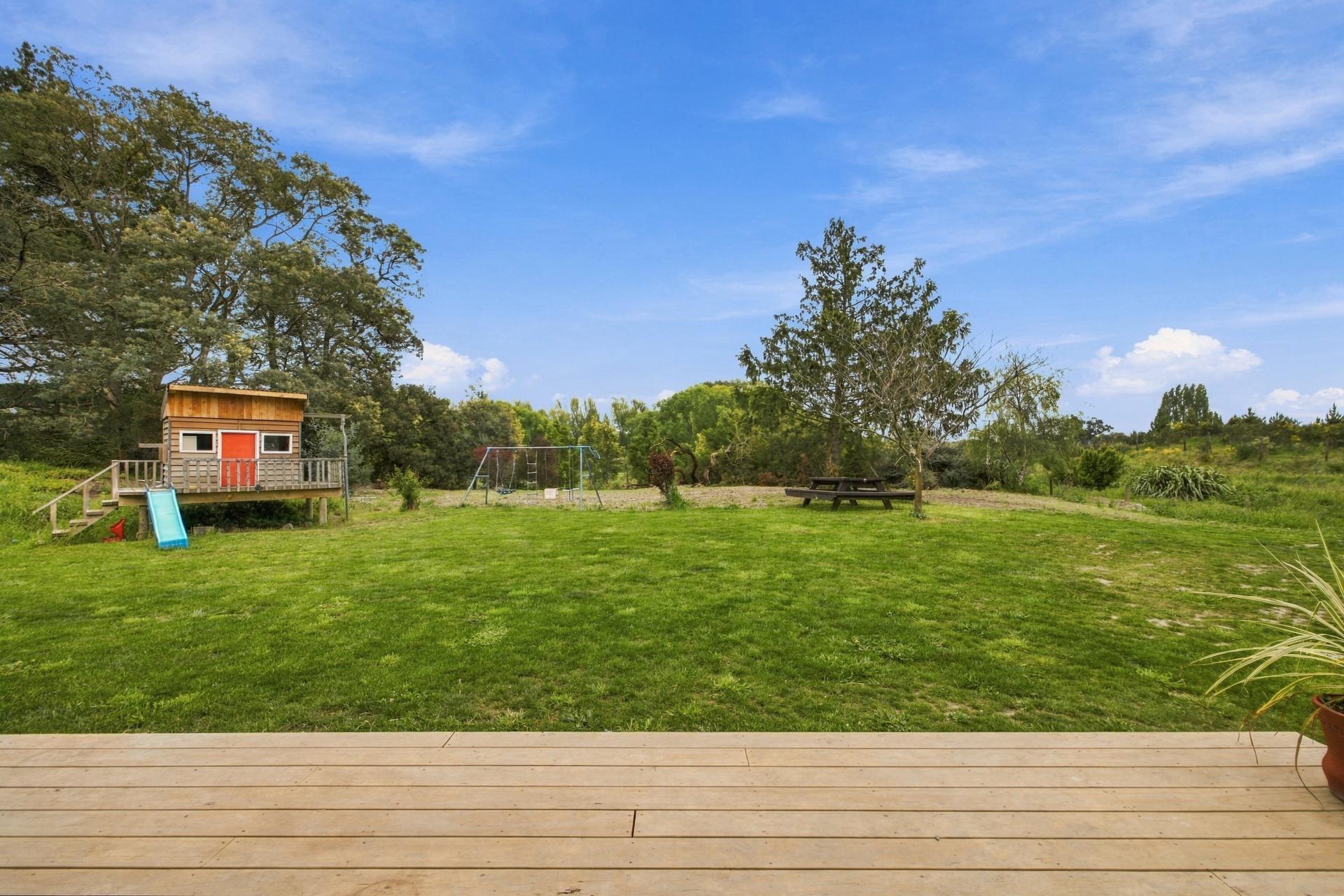 60 Newcombes Road, Amberley