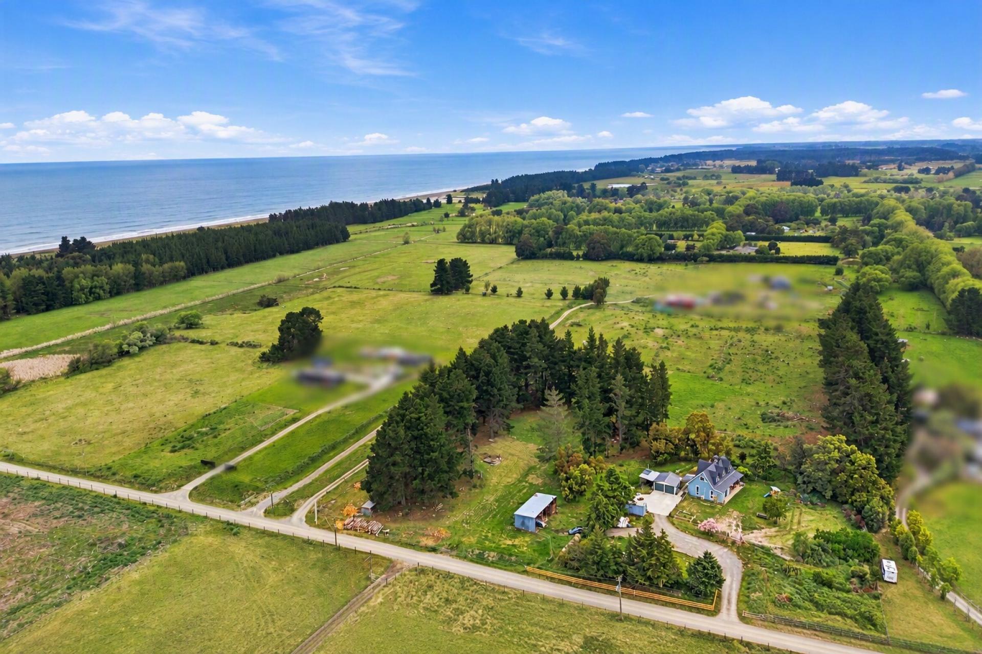 60 Newcombes Road, Amberley