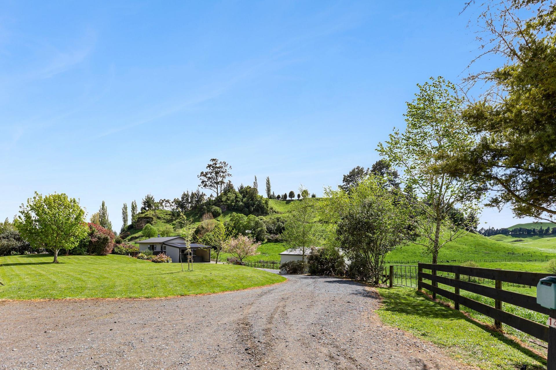 141 Puketirau Road, Tirau