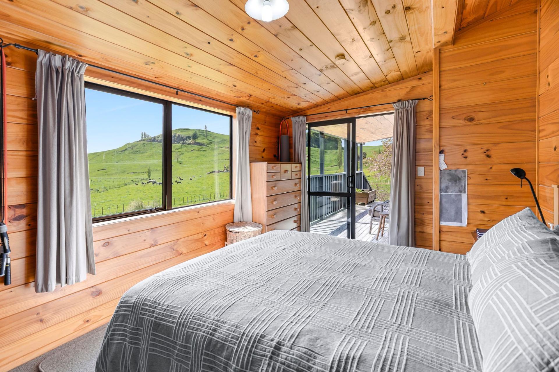 141 Puketirau Road, Tirau