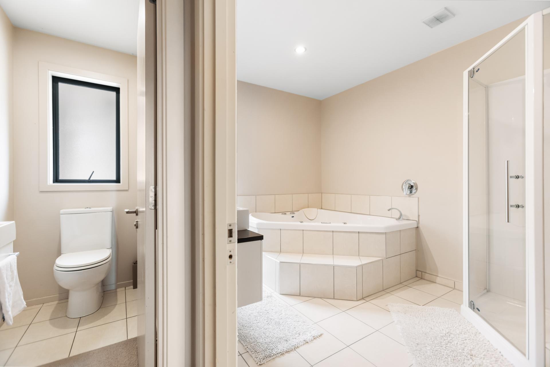 230 Hillview Road, Alexandra