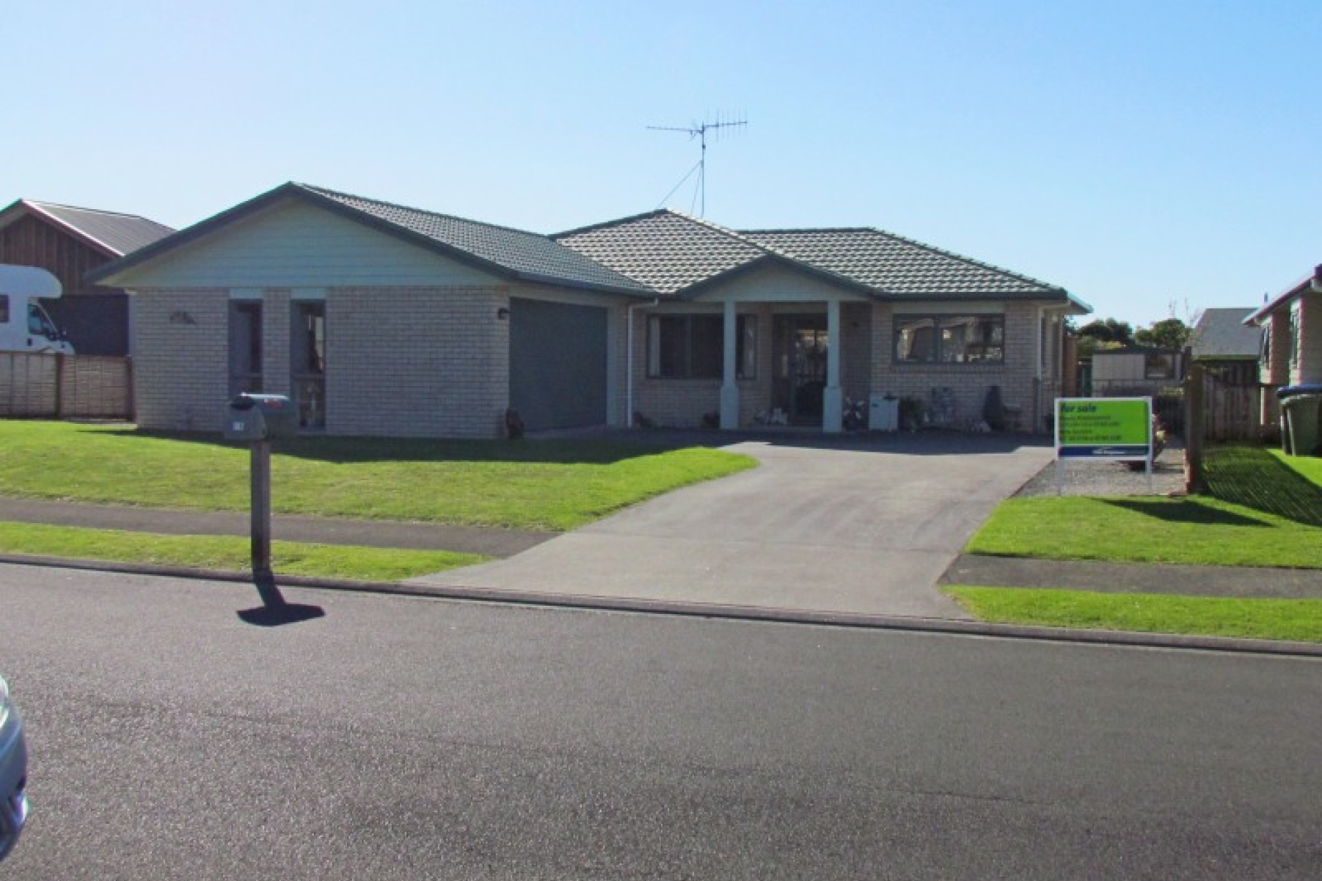 Athenree PGG Wrightson Real Estate