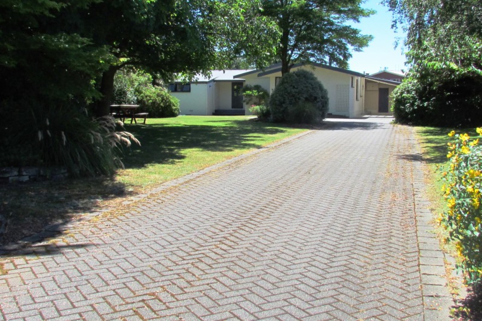 Te Anau PGG Wrightson Real Estate