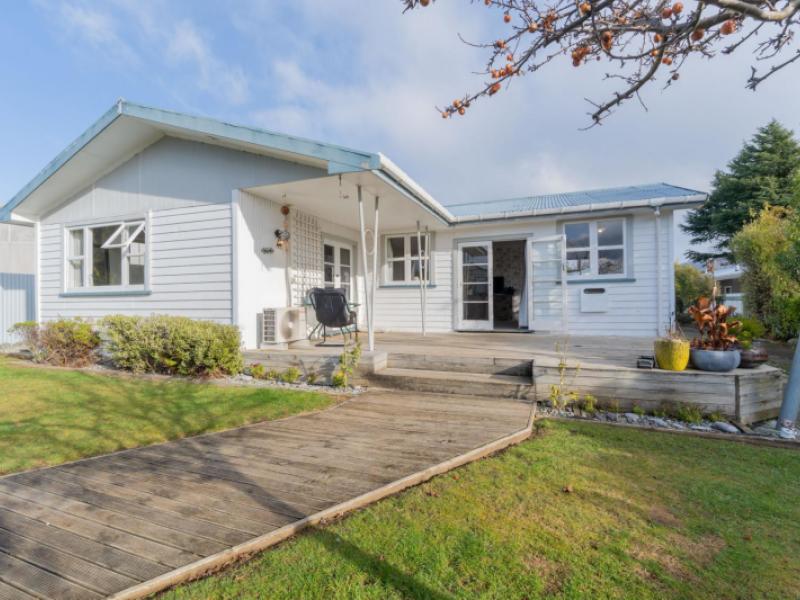 Te Anau PGG Wrightson Real Estate