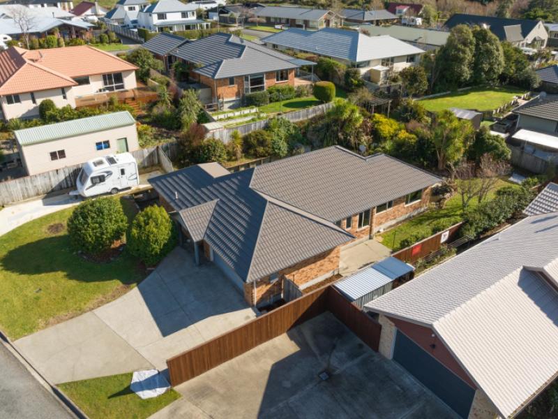 2-whitby-close-waikawa