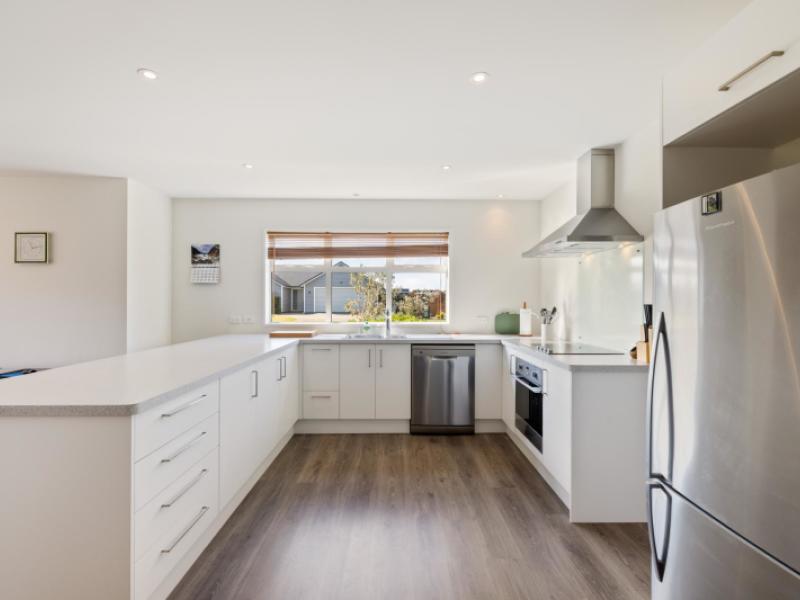 13-pemberton-drive-amberley