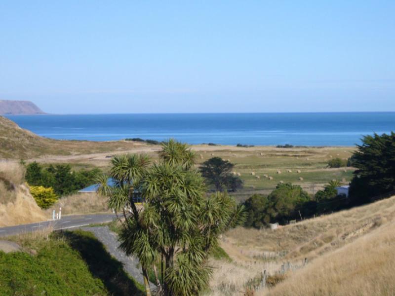77-whangaimoana-beach-road-lake-ferry
