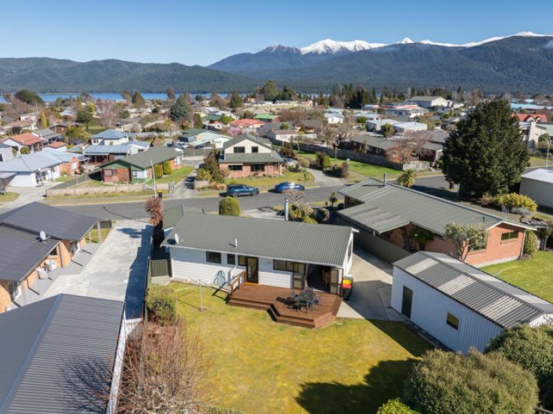 31-bowen-street-te-anau