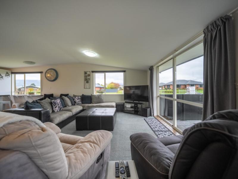 36-govan-drive-te-anau