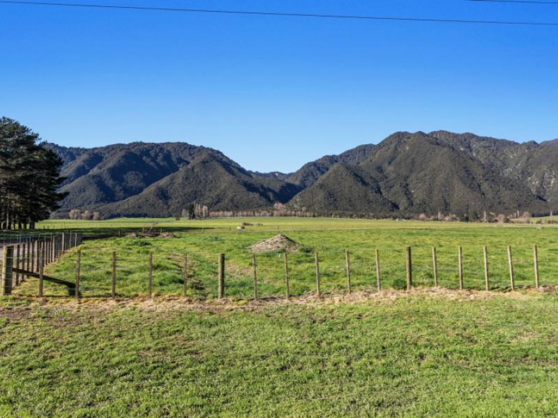 436-haumea-road-and-1035-troutbeck-road-galatea