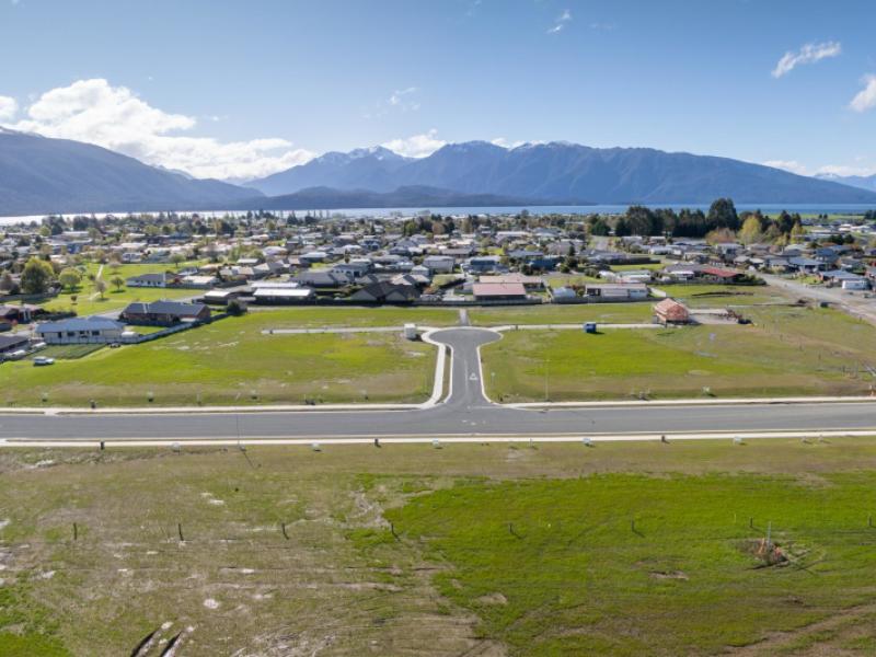 luxmore-2-(residential)-te-anau