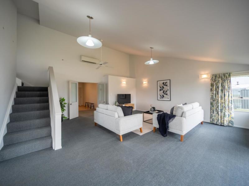 30-govan-drive-te-anau