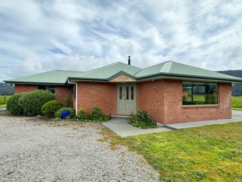 224-cook-flat-road-fox-glacier