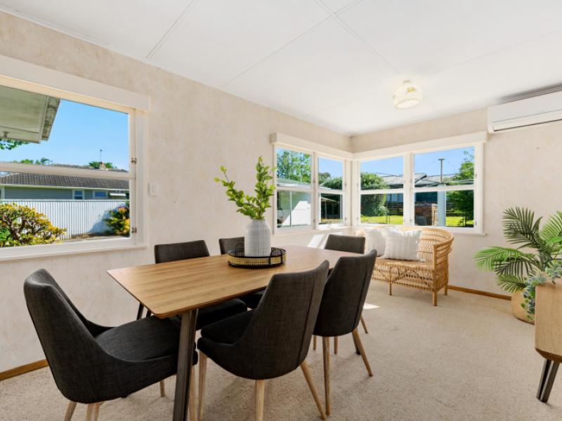 1-simon-street-feilding