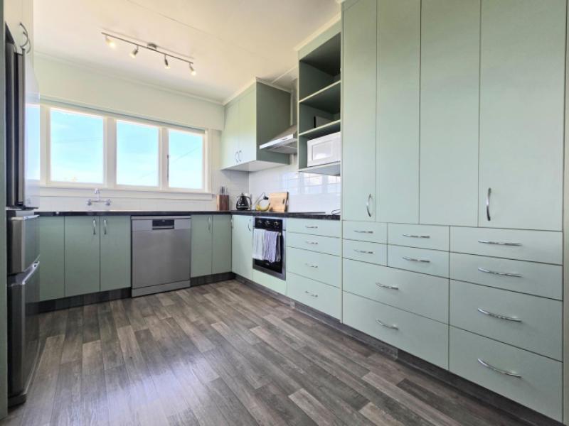 6-solway-street-holmes-hill