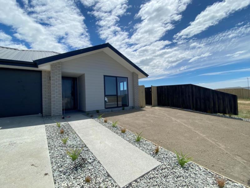 48-strowan-avenue-elgin