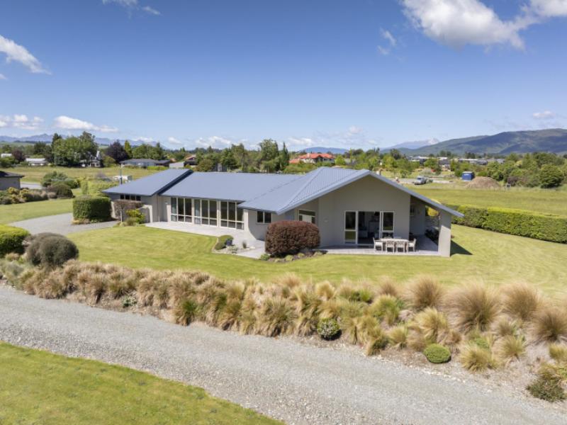 120-aparima-drive-te-anau