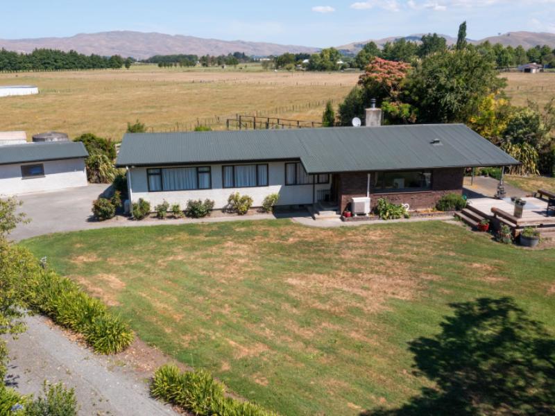 105-paki-paki-road-longlands