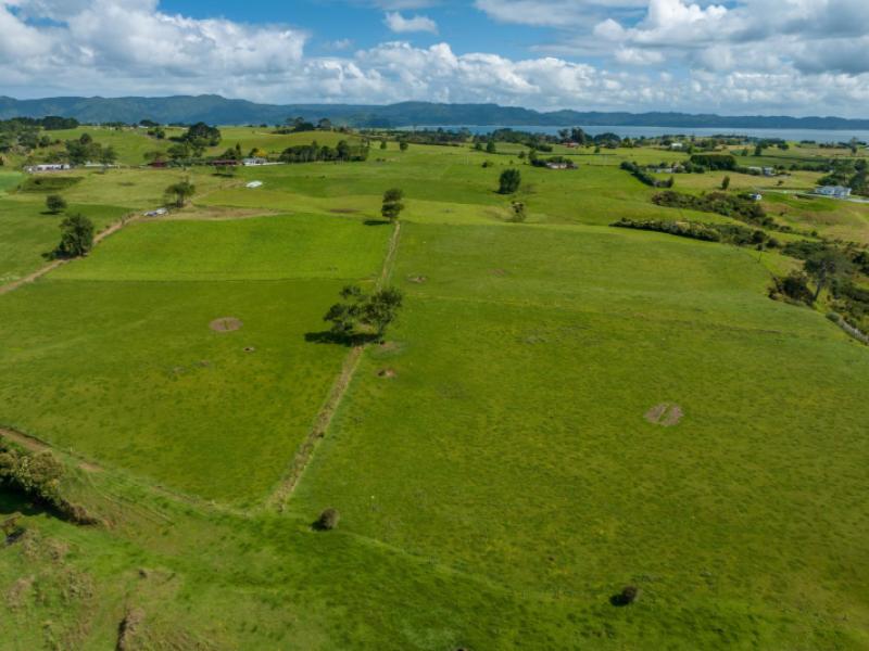 312-grahams-beach-road-manukau-heads