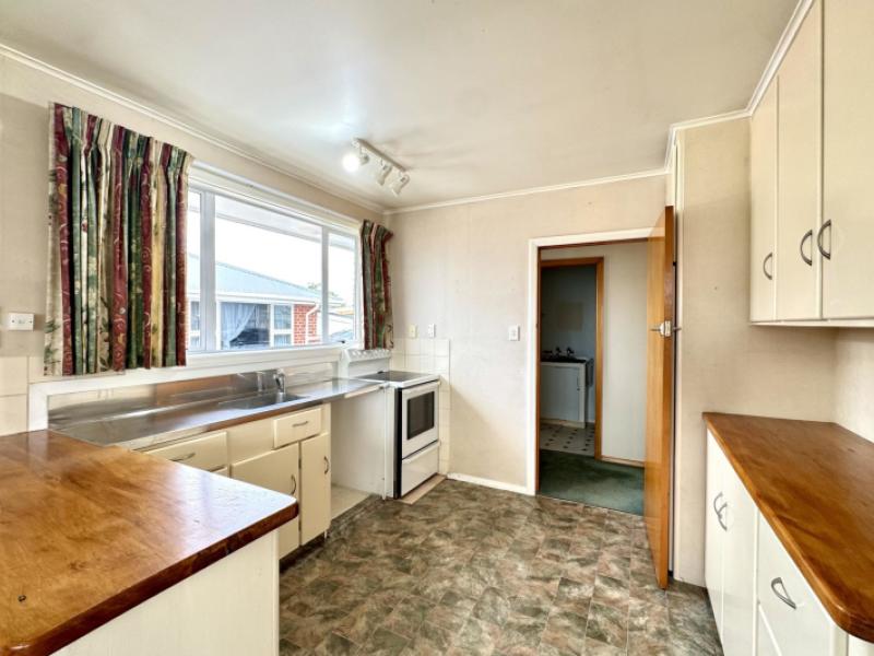 56-raymond-street-west-end