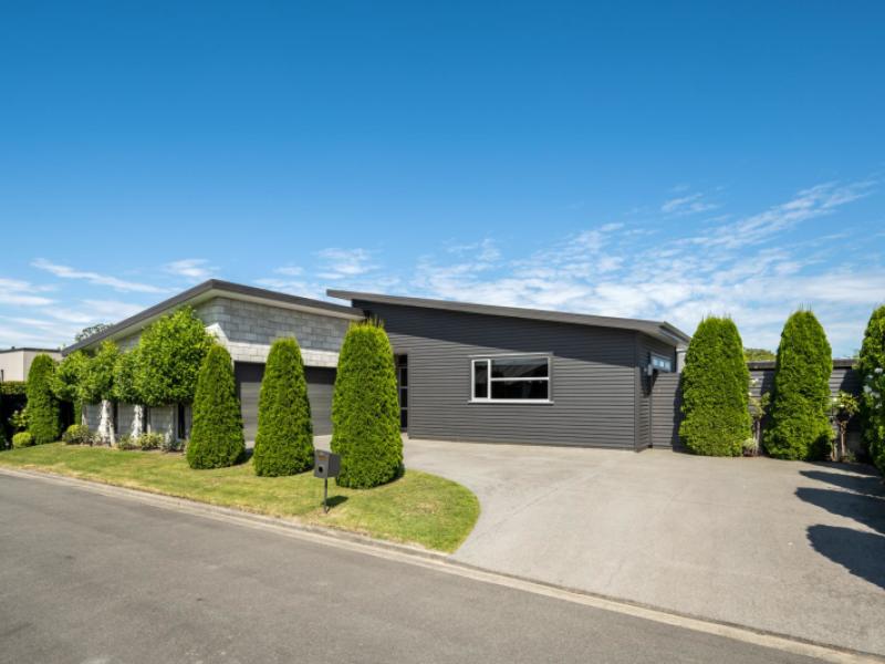 23-covent-gardens-springlands