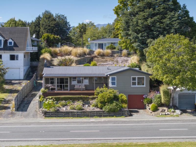 6-cathedral-drive-manapouri