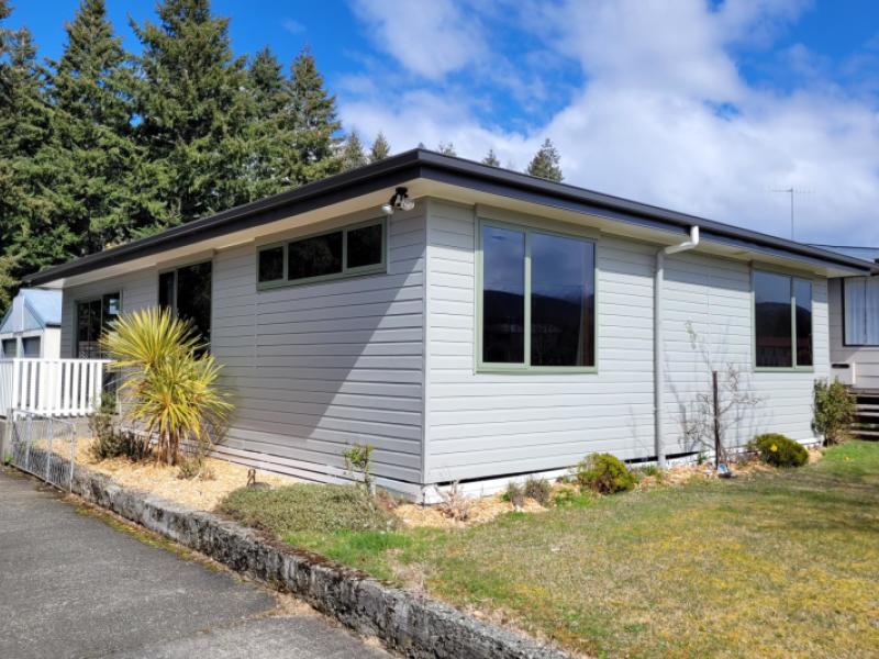 74-quintin-drive-te-anau