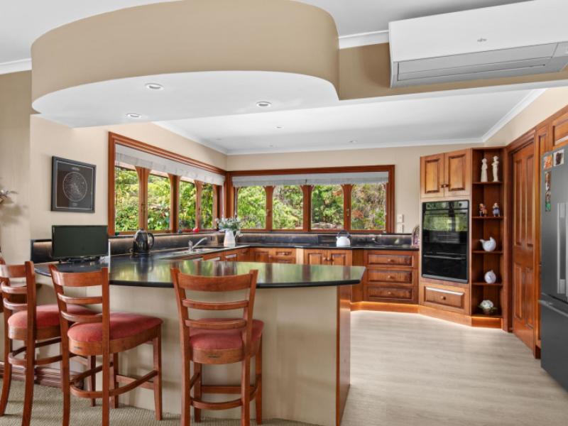 120-hillview-road-alexandra