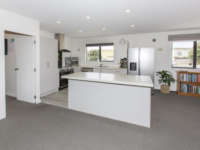 7-sunset-drive-baylys-beach