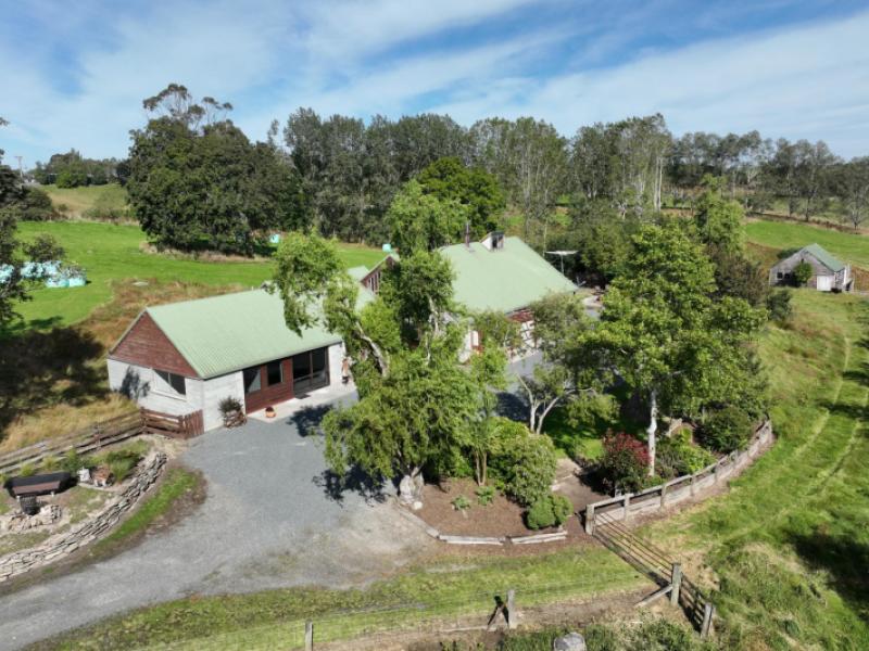 6-and-18-michies-road-balclutha