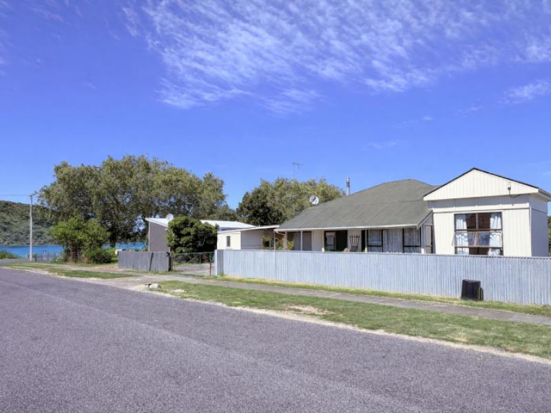 1-grey-street-wairoa