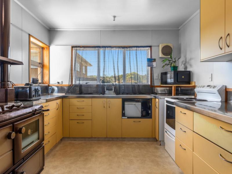 26-landing-road-whakatane