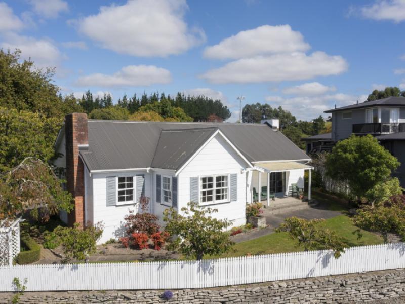 7-ranui-place-feilding