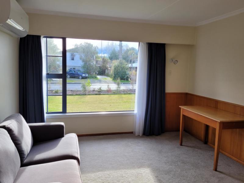 6a-sutherland-street-te-anau