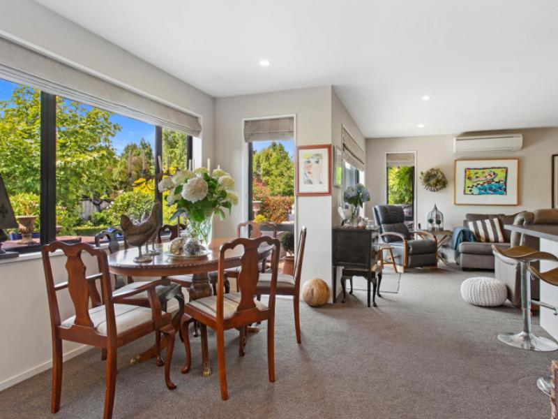 75-willowside-place-amberley