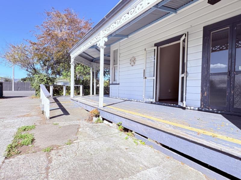 12-delhi-street-wairoa