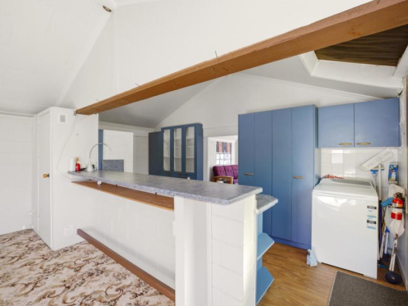 20-queens-avenue-waikuku-beach