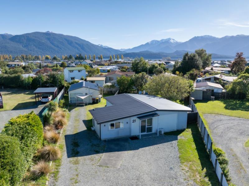21-mackinnon-loop-te-anau