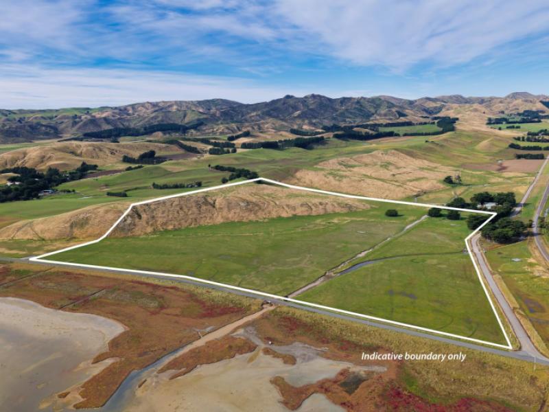 corner-marfells-beach-and-clifford-roads-lake-grassmere