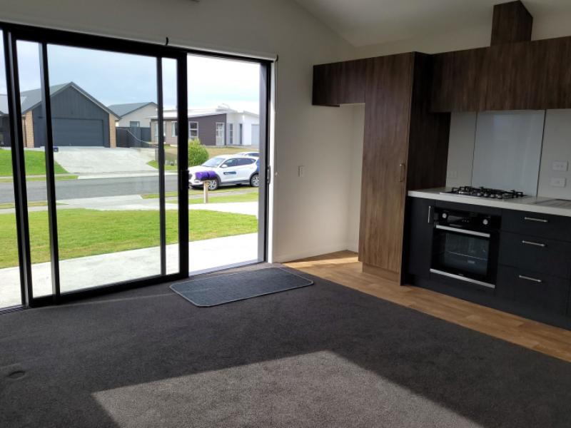 unit-b-25-hidden-lakes-avenue-te-anau