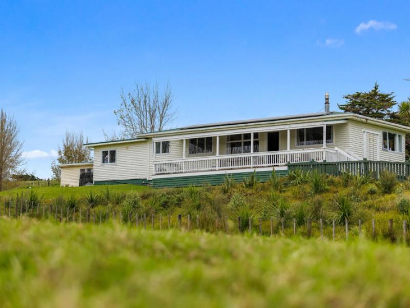 4062-kaipara-coast-highway-tauhoa