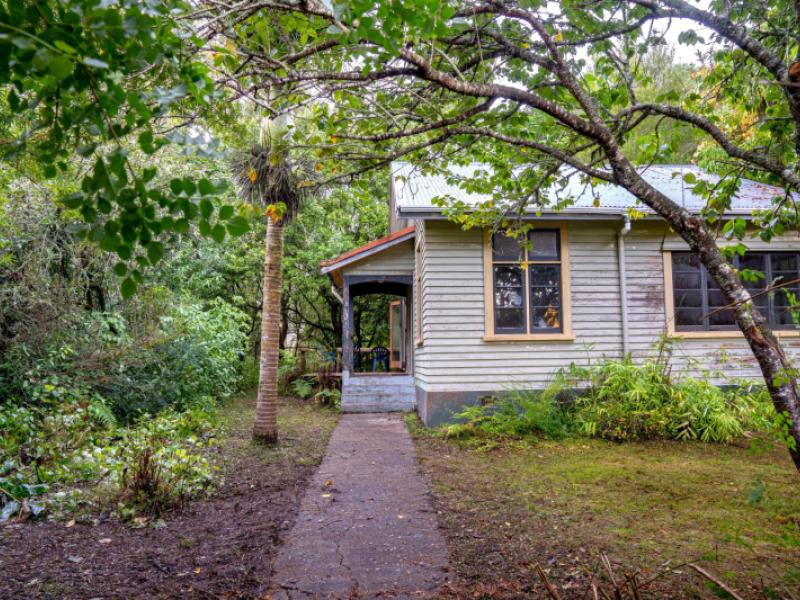 12-glendining-road-waihua