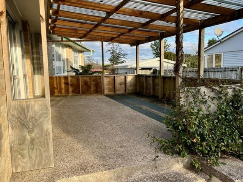 10-thomas-place-waihi