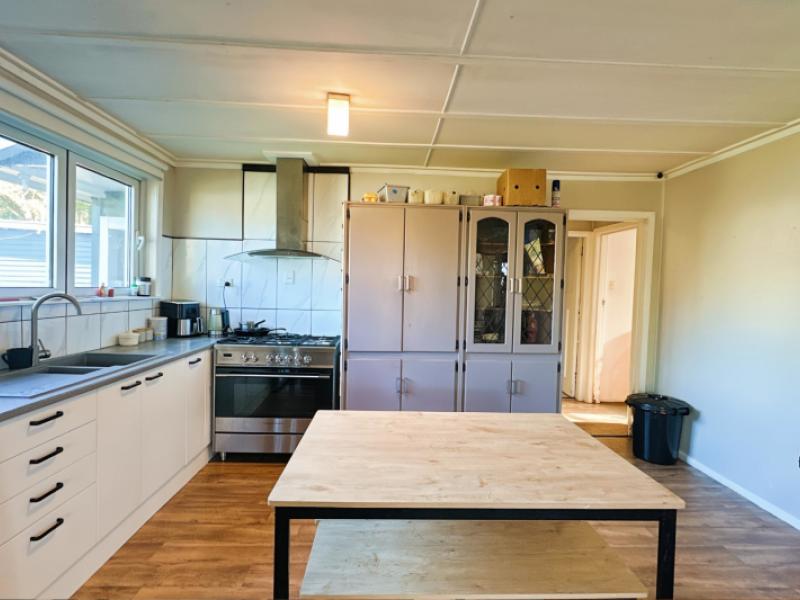 11-kakapo-place-