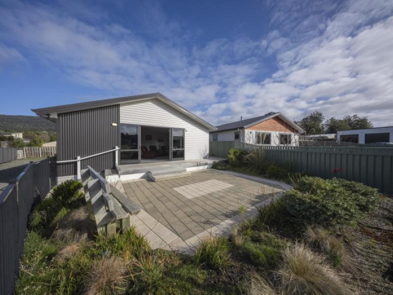 25-motu-au-close-manapouri